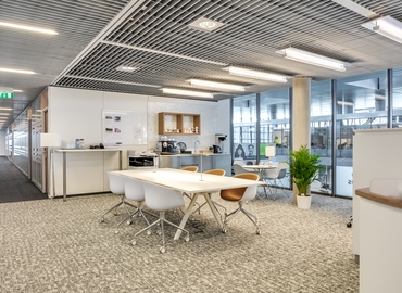Сoworking 4, rue de Trèves, Luxembourg Findel Airport 2016 Luxembourg City