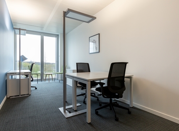 100 m² Co-working  in Luxembourg City, 2 Rue Edward Steichen (2540) - 4 | MatchOffice.com
