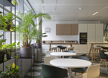 Centre d'affaires 55 rue de Luxembourg 8077 Bertrange