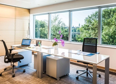 Business center 32-36 bd. d’Avranches 1160 Luxembourg City