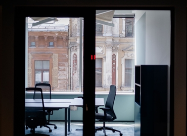 26 m² Business space in Riga, Dzirnavu iela 67 (1011) - 2 | MatchOffice.com