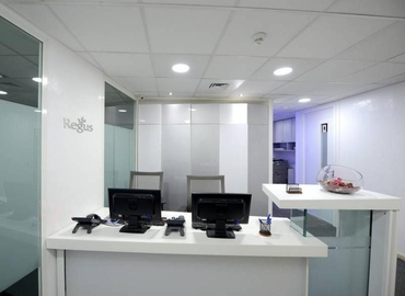 100 m² Meeting room in Rabat, Fal Ouled Oumeir Building (10120) - 3 | MatchOffice.com