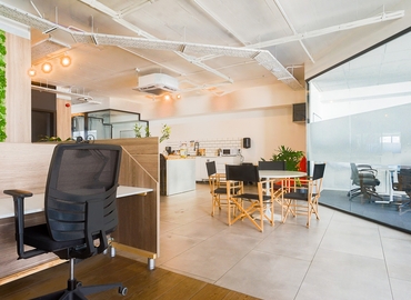 8 m² Commercial office for rent in Ta' Xbiex, Triq I-Imsida, GZR 1401  - 35 | MatchOffice.com