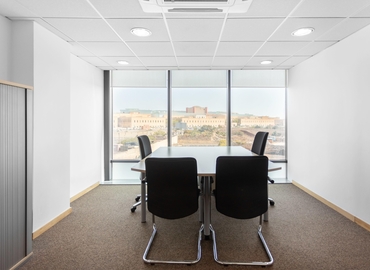 35 m² Conference hall in Swatar, Tower Business Centre (BKR 4013) - 1 | MatchOffice.com