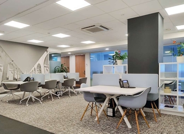 10 m² Coworking space  in St Julian's, Dragonara Business Centre (STJ 3141) - 10 | MatchOffice.com