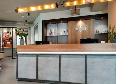 10 m² Shared workspace  in St Julian's, Junction Business Centre (SWQ 3334) - 1 | MatchOffice