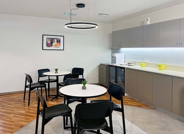 10 m² Business park in Port Louis, 37 Sir William Newton Street (11328) - 5 | MatchOffice.com