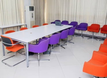 38 m² Business center in Lagos, Isaac John Street (101233) - 3 | MatchOffice.com