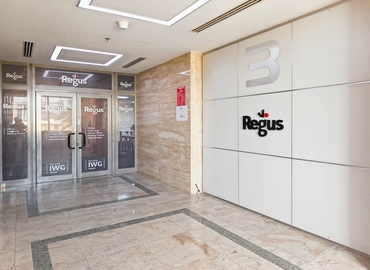 10 m² Business space in Lagos, 927/928 Bishop Aboyade Cole St (106104) - 10 | MatchOffice