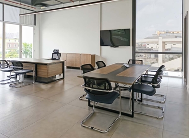 10 m² Business space in Lagos, Block 94 Plot 5 (101283) - 2 | MatchOffice.com