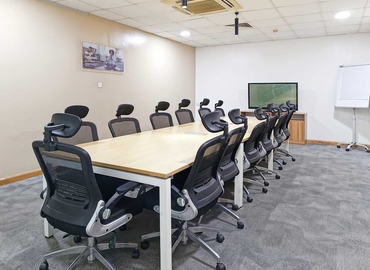 10 m² Shared workspace  in Lagos, Landmark House 52-54 (100271) - 2 | MatchOffice.com