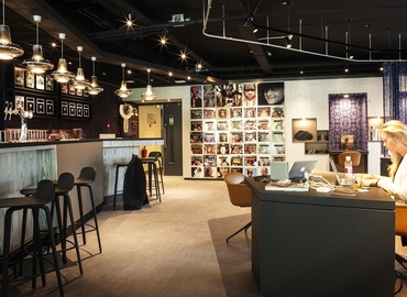 200 m² Business park in Amsterdam East, Prins Bernhardplein 200 (1097 JB) - 3 | MatchOffice.com