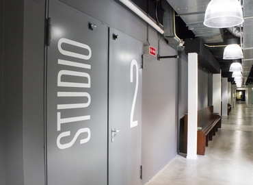 1000 m² Business park building up for rent in Aalsmeer, Van Cleeffkade 15 (1431 BA) - 4 | MatchOffice