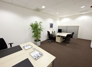 70 m² Serviced office place for rent in Almere, Busplein 36-38 (1315 KV) - 31 | MatchOffice