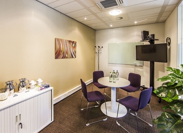 500 m² Conference room in Apeldoorn, Het Rietveld 55A (7321 CT) - 2 | MatchOffice