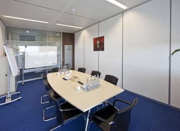 500 m² Conference hall in Nijmegen, Jonkerbosplein 52 (6534 AB) - 1 | MatchOffice