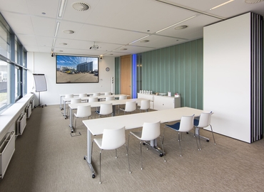 500 m² Conference room in Schiphol Airport, Evert van de Beekstraat 104 (1118 CL) - 6 | MatchOffice.com