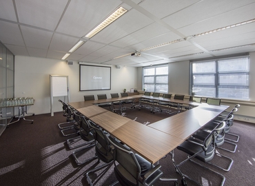 500 m² Conference center in Utrecht, Newtonlaan 115 (3584 BH) - 1 | MatchOffice.com