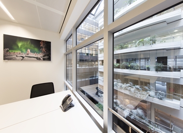 500 m² Business center in Amsterdam South, Strawinskylaan 3051 (1077 ZX) - 2 | MatchOffice
