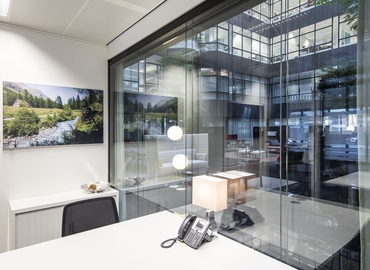 500 m² Business center in Amsterdam South, Strawinskylaan 3051 (1077 ZX) - 0 | MatchOffice.com