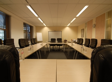 100 m² Conference hall in Hilversum, Olympia 2D (1213 NT) - 1 | MatchOffice
