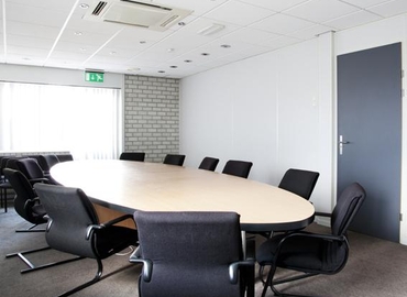 Rent a 50 m² Conference room in Nijmegen, Korenpad 1 (6534 AS) - 1 | MatchOffice