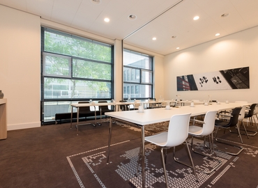 Choose a 50 m² Conference room in Sloterdijk, Teleport Boulevard 110 (1043 EJ) - 7 | MatchOffice
