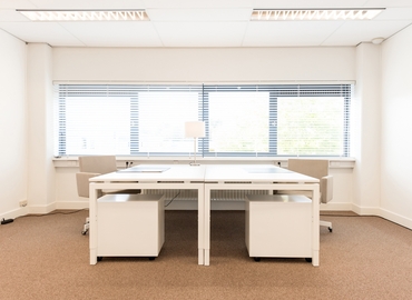 Choose a 50 m² Conference hall in Alphen aan den Rijn, Europalaan 16 (2408 BG) - 2 | MatchOffice.com
