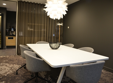 Choose a 50 m² Conference room in Den Haag, Laan van Vredenoord 33 (2289 DA) - 7 | MatchOffice