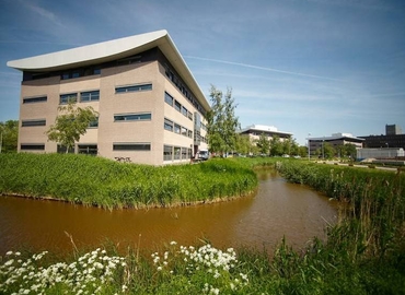 Book a 50 m² Meeting room in Watergraafsmeer, Science Park 408 (1098 XH) - 0 | MatchOffice.com