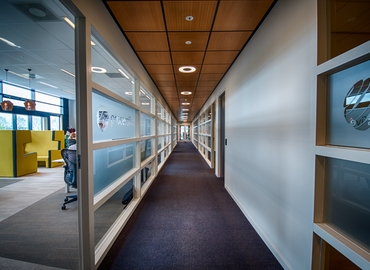 Bedrijfsruimte huren in Alphen aan den Rijn, Leidse Schouw 2, (2408 AE) - 2 | MatchOffice.nl