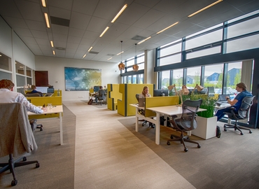 Bedrijventerrein te huur in Alphen aan den Rijn, Leidse Schouw 2, (2408 AE) - 3 | MatchOffice