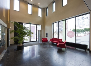 70 m² Coworking space  in Tilburg, Hart van Brabantlaan 12-14 (5038 JL) - 2 | MatchOffice