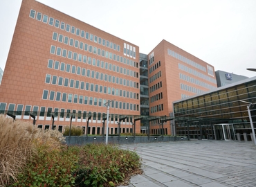 Coworking space te huur in Amsterdam Zuid, Jachthavenweg 109-H, (1081 KM) - 1 | MatchOffice.nl