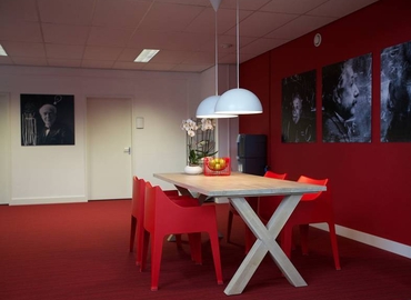 1000 m² Coworking  in Utrecht, Niasstraat 1 (3531 WR) - 2 | MatchOffice