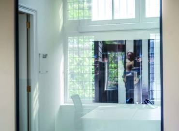 400 m² Co-working  in Amsterdam Centre, Nieuwezijds Voorburgwal 104-108 (1012 SG) - 4 | MatchOffice.com