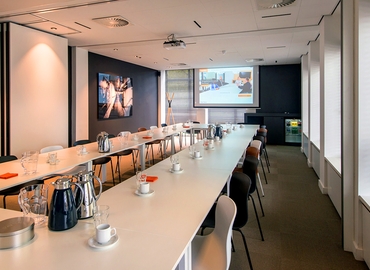 100 m² Shared office  in Den Haag, President Kennedylaan 19 (2517 JK) - 6 | MatchOffice