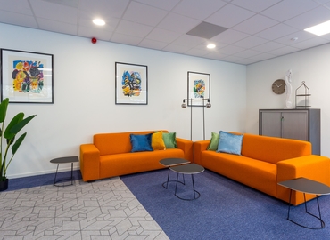 300 m² Business center property up for rent in Utrecht, Niels Bohrweg 121 (3542 CA) - 2 | MatchOffice