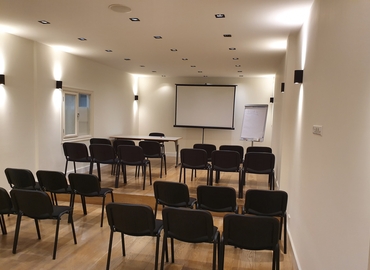 Rent a 40 m² Conference space in Amsterdam, Poortland 66 (1046 BD) - 0 | MatchOffice.com