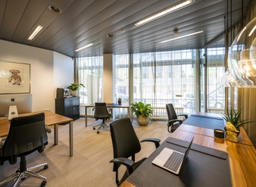100 m² Serviced office place up for rent in Amsterdam, Muiderstraat 1 (1011 PZ) - 3 | MatchOffice