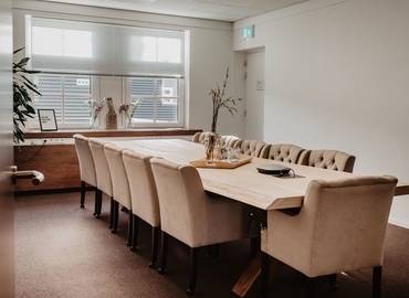 375 m² Business space building for rent in Breda, Bredaseweg 8 (4844 CL) - 2 | MatchOffice