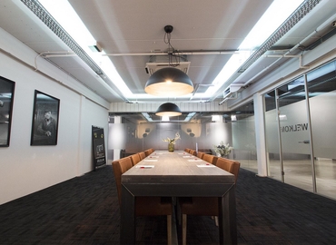 40 m² Business park property for rent in Aalsmeer, Van Cleeffkade 15 (1431 BA) - 0 | MatchOffice