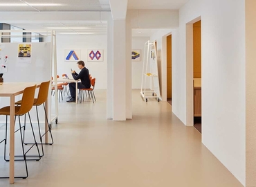 70 m² Co-working  in East, Mr Treublaan 7 (1097 DP) - 2 | MatchOffice