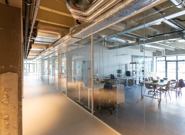 23 m² Business space place available to rent in Haarlem, A. Hofmanweg 5A (2031 BH) - 3 | MatchOffice.com