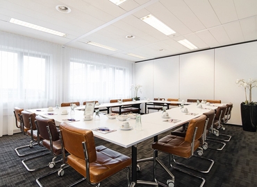 200 m² Conference center in Bodegraven-Reeuwijk, Tolnasingel 1 (2411 PV) - 0 | MatchOffice.com