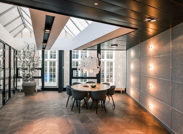 100 m² Convention center in Centre, Muiderstraat 1 (1011 PZ) - 3 | MatchOffice.com