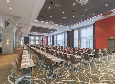 350 m² Convention center in South, Paul van Vlissingenstraat 24 (1096 BK) - 1 | MatchOffice.com