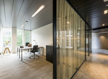 100 m² Serviced office in Amsterdam Centre, Muiderstraat 1 (1011 PZ) - 1 | MatchOffice