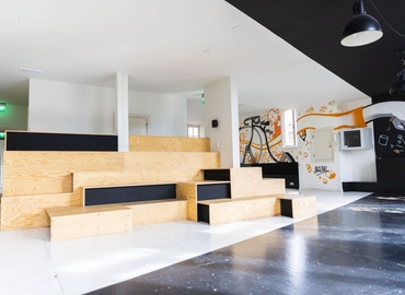 42 m² Shared workspace  in Amsterdam Centre, Prins Hendrikkade 21 (1012 TL) - 3 | MatchOffice.com