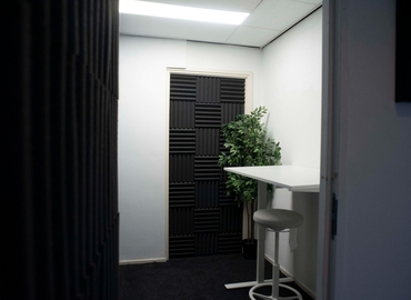 110 m² Office space up for rent in Sloterdijk, Gyroscoopweg, 1042 AC  - 1 | MatchOffice